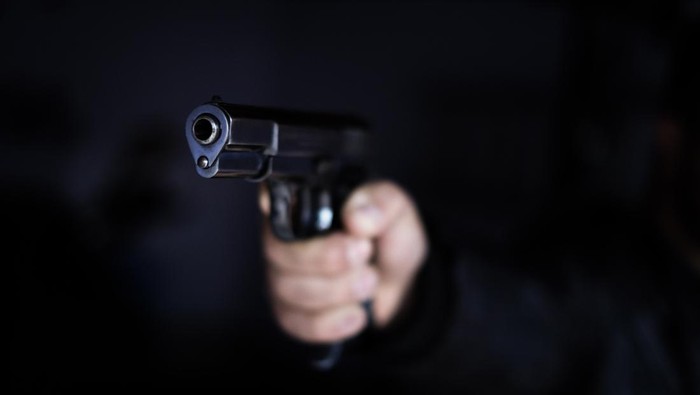 Ditahan! Staf PN Depok Penodong Warga Langsung Jadi Tersangka